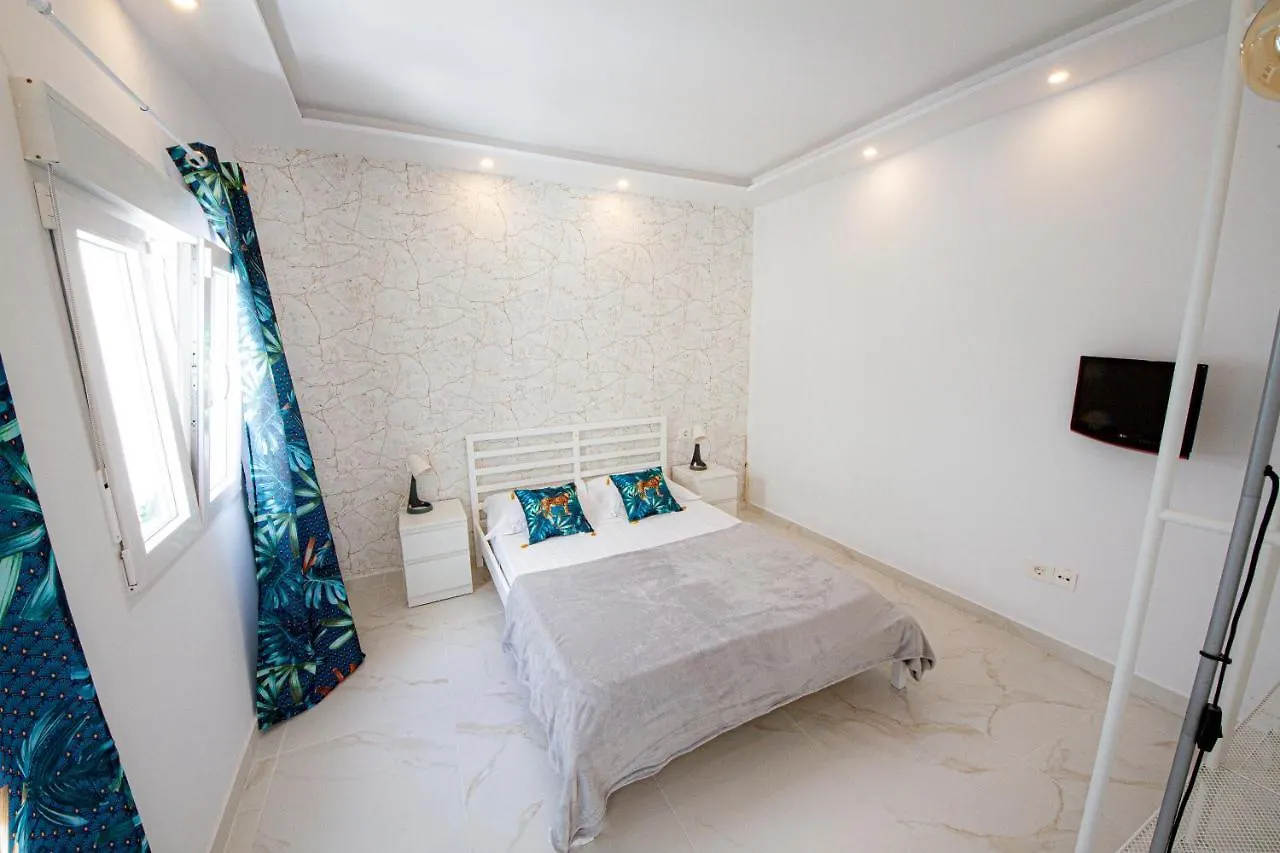 Сasa de vacaciones Green Point 3 Bed Holiday House Arona